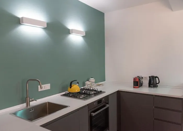 Stardust 奥古斯塔